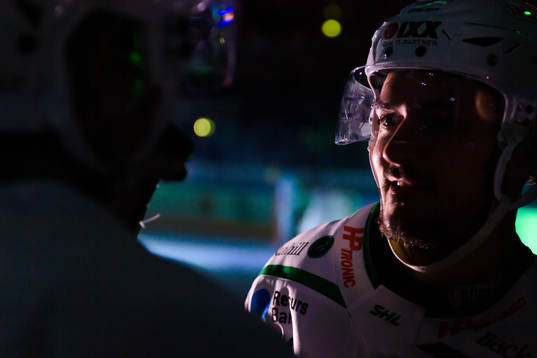 under semifinal två i SHL mellan Färjestad och Rögle