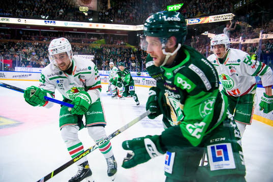 Rögles Ryan McKiernan, Färjestads Per Åslund och Rögles