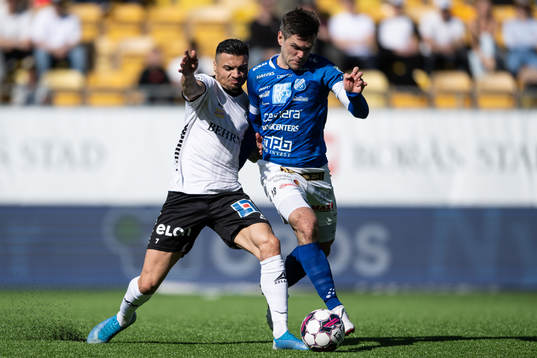 Örebros Ahmed Yasin och Norrbys Ivo Dominik Pekalski