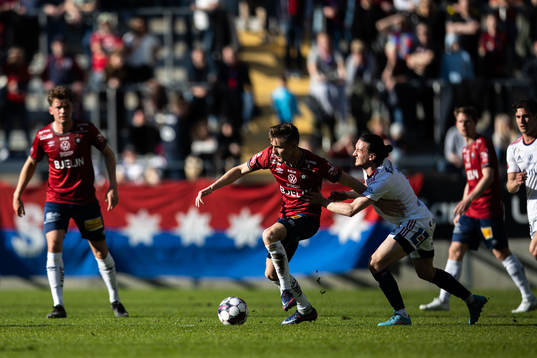 Örgrytes Ajdin Zeljkovic och Östers Mattias Pavic