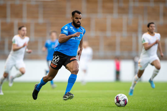 Halmstads Phil Ofosu-Ayeh