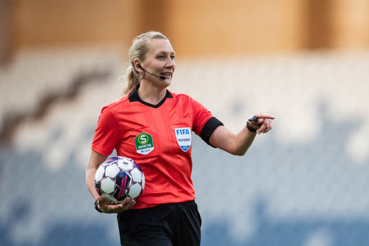 Domare Tess Olofsson
