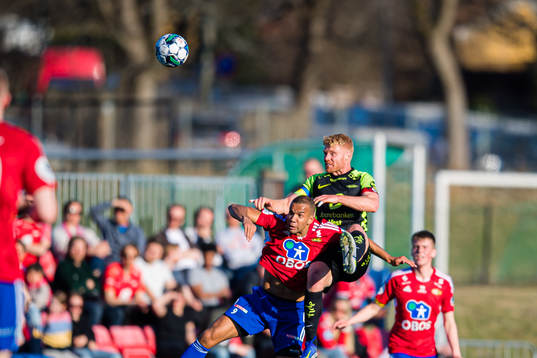 Johnny Buduson of Skeid and Sivert Heltne Nilsen of Brann