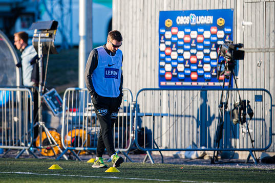 Eirik Horneland, head coach of Brann, looks dejected