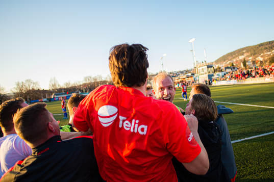 Vegard Leikvoll Moberg of Brann celebrates