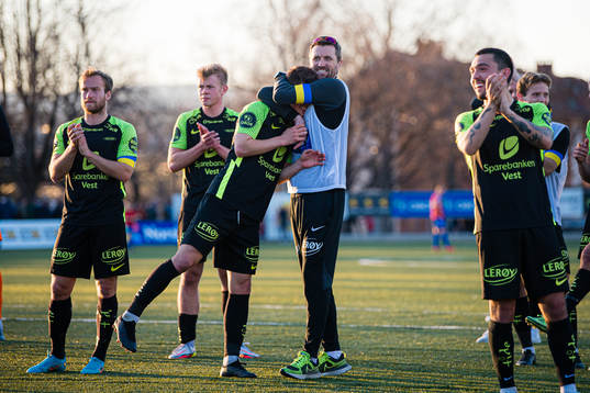 Mathias Knutsen Rasmussen of Brann and Eirik Horneland,