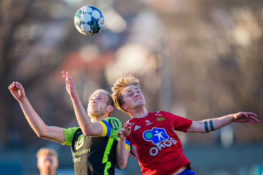 Vegard Leikvoll Moberg of Brann and Ulrich Østigård Ness