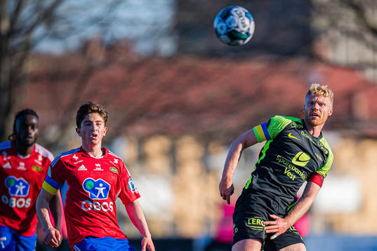 Marcus Melchior of Skeid and Sivert Heltne Nilsen of Brann
