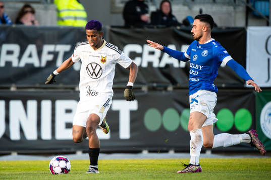 Östersunds Chovanie Amatkarijo och Trelleborgs Simon Amin