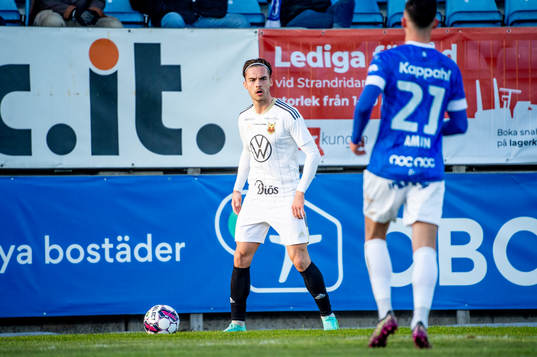Östersunds Felix Hörberg mot Trelleborgs Simon Amin