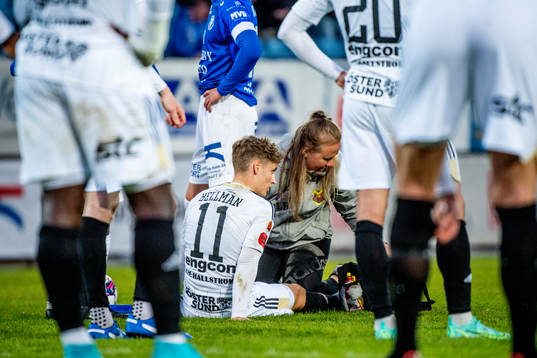 Östersunds Henrik Bellman tas omhand