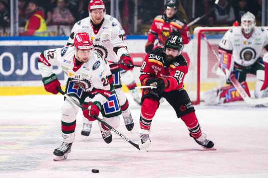 Frölundas Linus Nässén och Luleås Jack Connolly