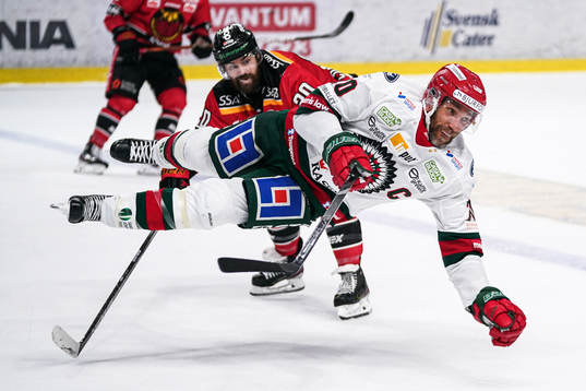 Bläddra bland fler bilder av Ishockey, SHL, Semifinal 3, Luleå - Frölunda