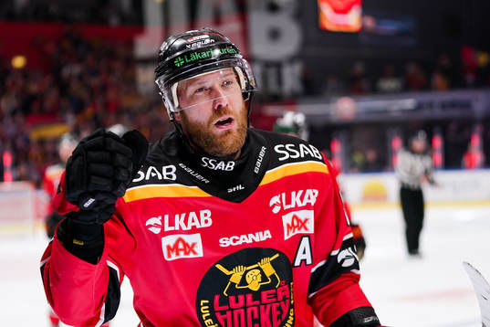 Luleås Linus Omark jublar