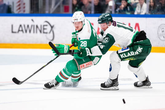 Rögles Anton Bengtsson och Färjestads Gustav Rydahl