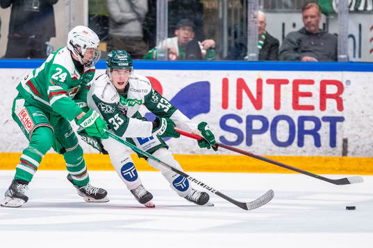 Rögles Marco Kasper och Färjestads Albert Johansson