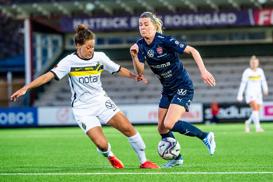 s Chinyelu Asher mot Rosengårds Olivia Schough