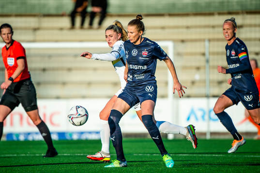 s Remy Siemsen mot Rosengårds Emma Berglund