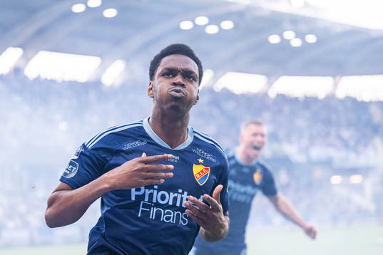 Djurgårdens Joel Asoro jublar