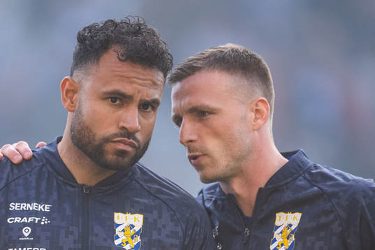 IFK Göteborgs målvakt Warner Hahn och Carl Johansson vid