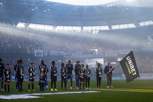IFK Göteborgs spelare vid line up