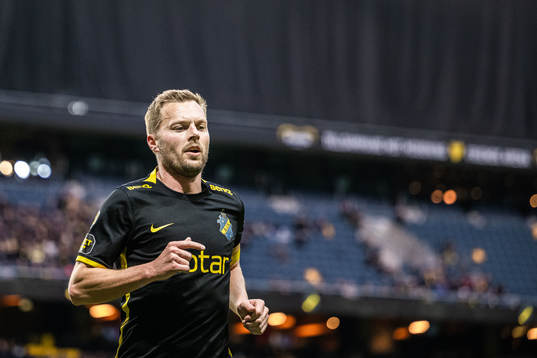 s Sebastian Larsson