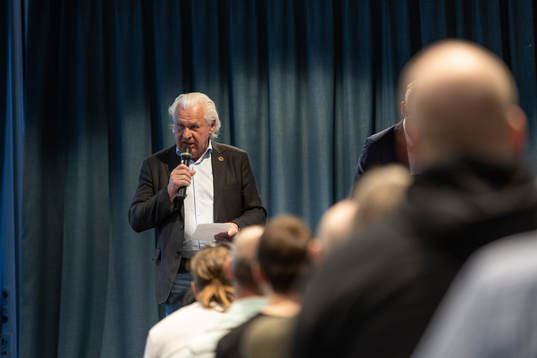 s  ordförande Mats Grauers