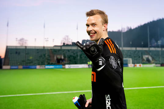 Sundsvalls målvakt Andreas Andersson jublar