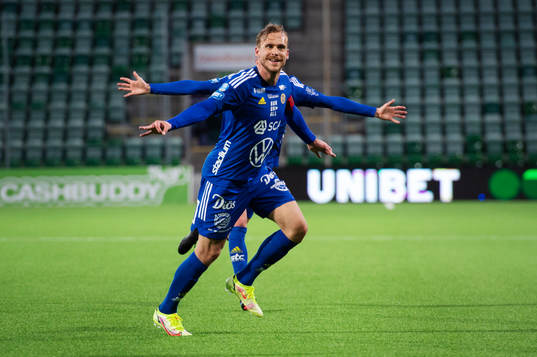 Sundsvalls Pontus Engblom jublar
