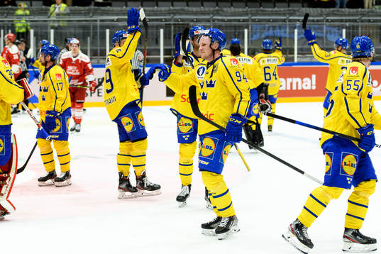 Joel Persson of Sweden celebrate