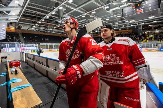 Oliver Lauridsen of Denmark looks dejected
