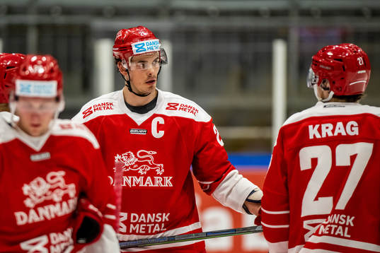 Oliver Lauridsen looks dejected