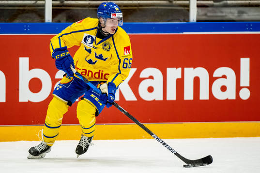 Nils Åman of Sweden