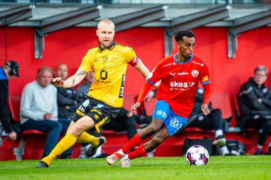 Elfsborgs Johan Larsson och Helsingborgs Taha Ali
