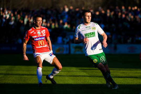 Degerfors Nikola Djurdjic och Hammarbys Jeppe Andrup