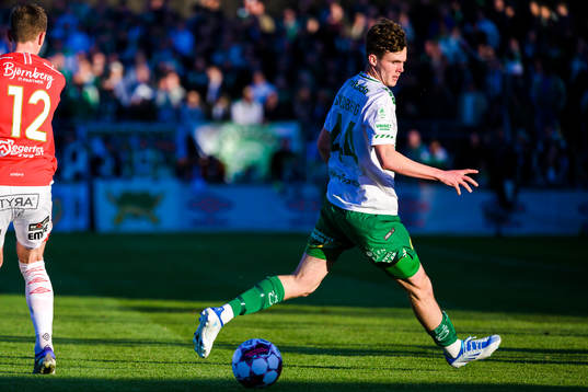 Degerfors Erik Lindell och Hammarbys Williot Swedberg