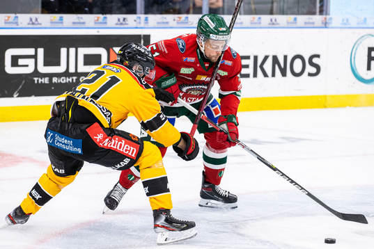 Luleås Juhani Tyrväinen och Frölundas Mats Rosseli Olsen