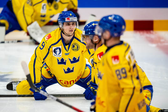 Linus Karlsson of Sweden