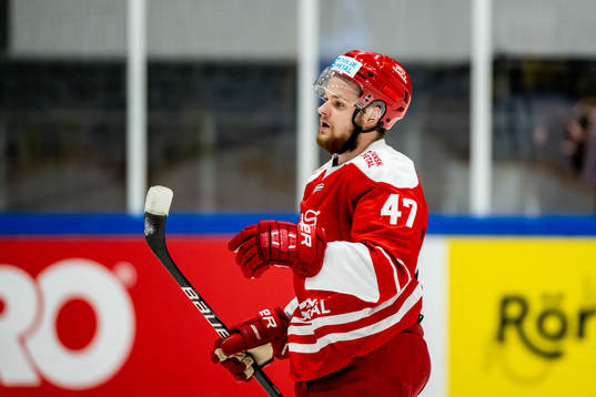 Oliver Larsen of Denmark celebrates 1-2