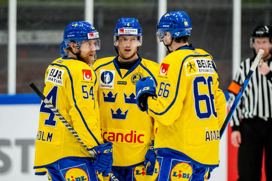 Anton Lindholm, Carl-Johan Lerby and Nils Åman of Sweden