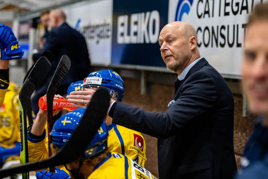Assistant Coach Markus Åkerblom of Sweden