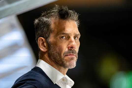Assistant Coach Andreas Lilja of Denmark