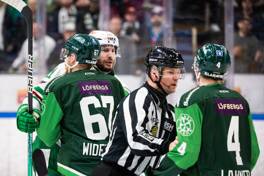 Rögles Mattias Sjögren och Färjestads Oscar Lawner