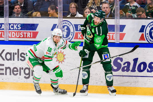 Rögles Lucas Ekeståhl-Jonsson och Färjestads Per Åslund