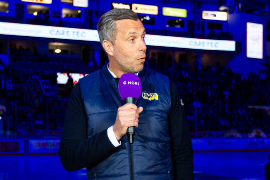 Cmores Fredrik Söderström och Lars Lindberg intervjuar