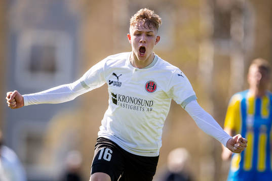 Hittarps Tim Amilon Persson jublar