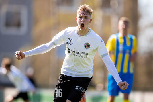 Hittarps Tim Amilon Persson jublar