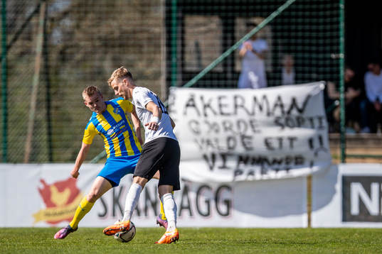 Eskilsminnes Filip Lundeberg och Hittarps Oliver Åkerman