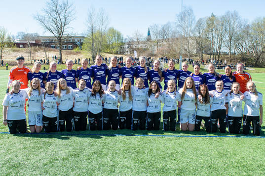 Lerums spelare (stående)