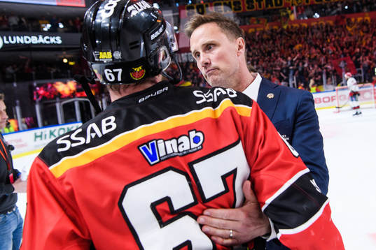Frölundas tränare Roger Rönnberg och Luleås Linus Omark